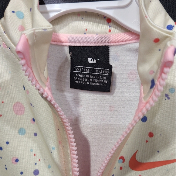 🆕️ Nike Track Suit - Picture 4 of 15